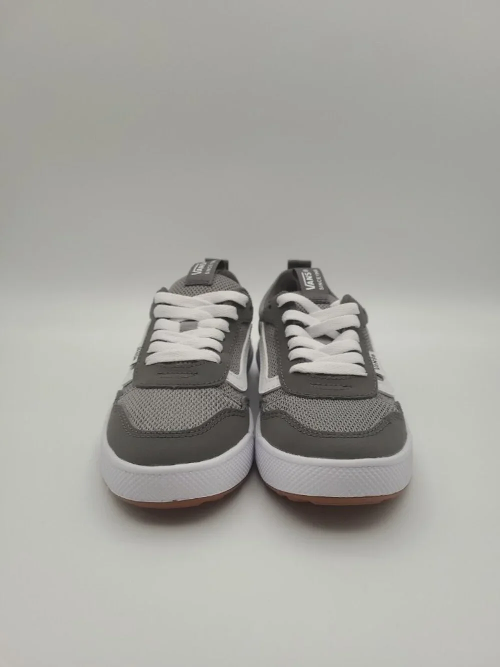 Vans Range Expo Mesh Youth Size 1Y Frost Grey White Skate Sneakers VN0A5ELENNQ